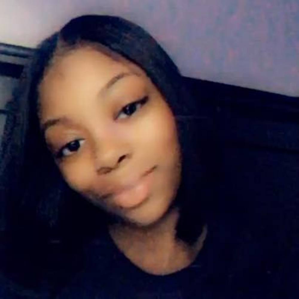 Meet your Posher, Kelicia